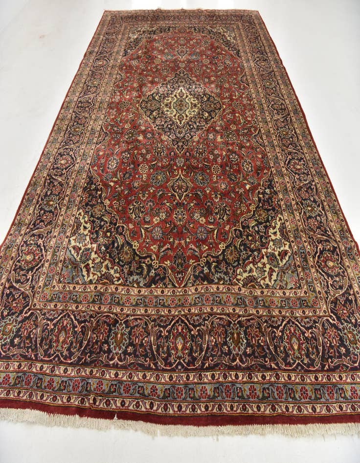 Detail image of 9' 6 x 13' 6  Hand Knotted Mashad Persian Wool Rug