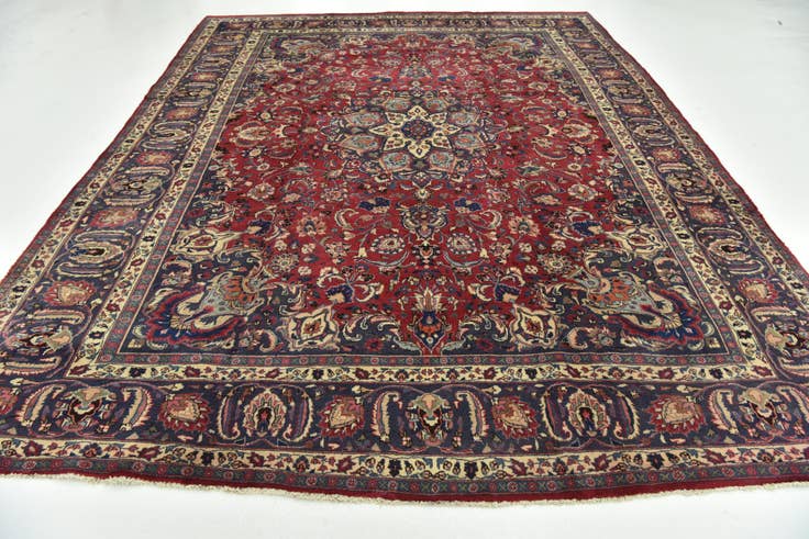 Detail image of 9' 6 x 12' 5 Hand Knotted Mashad Persian Wool Rug