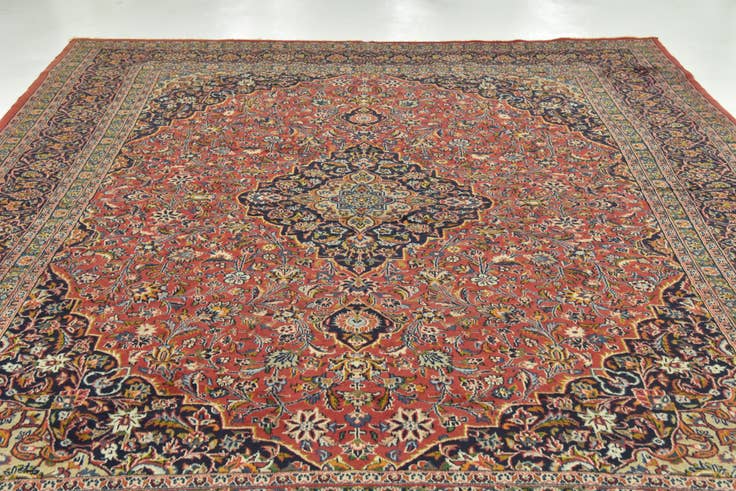 Detail image of 9' 8 x 12' 10 Hand Knotted Mashad Persian Wool Rug