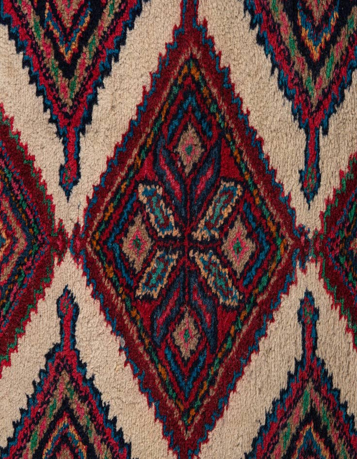 Detail image of 2' 9 x 4' 5  Hand Knotted Mazlaghan Persian Wool Rug