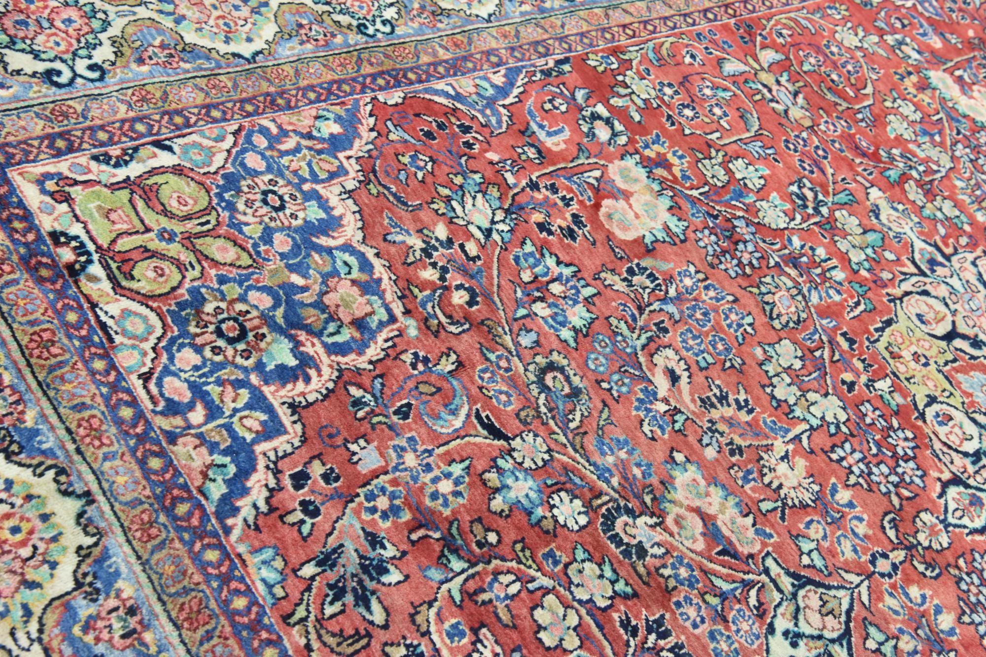 9' 9 x 13' Hand Knotted Meshkabad Persian Wool Rug