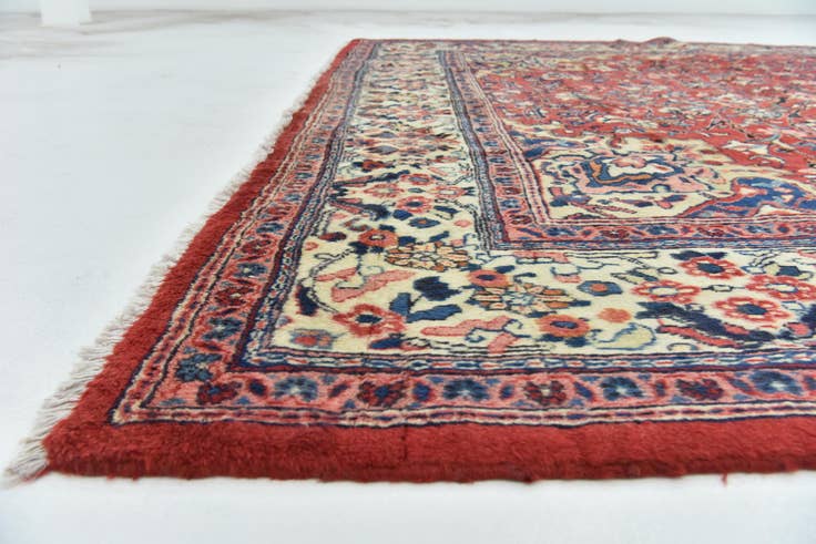 Detail image of 8' 10 x 12' 2 Hand Knotted Meshkabad Persian Wool Rug