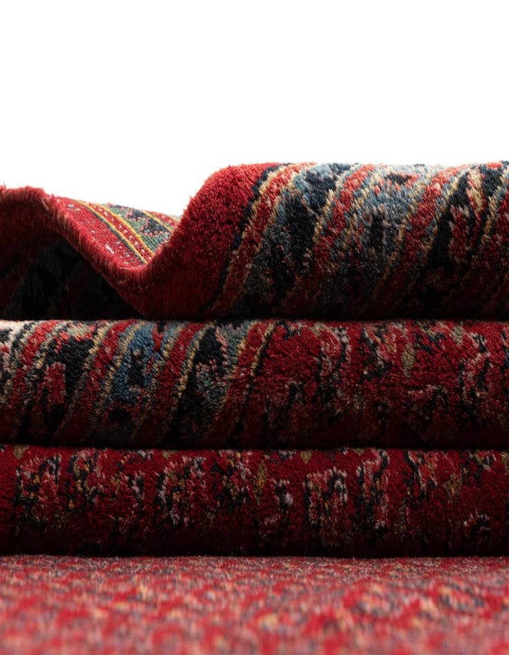 Detail image of 8' 8 x 11' 10 Mir Wool Rug