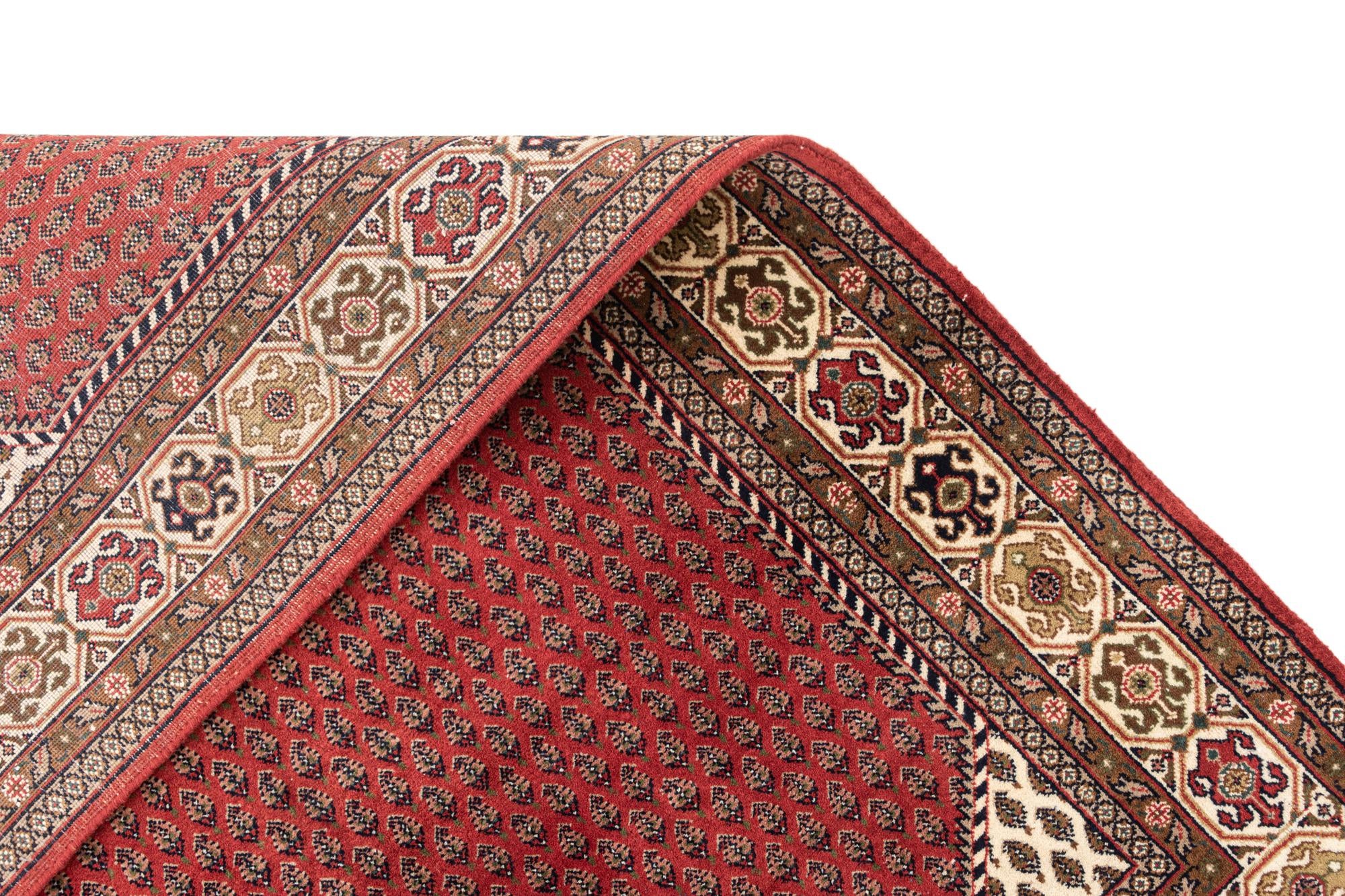 4' x 5' 10 Hand Knotted Mir Oriental Wool Rug