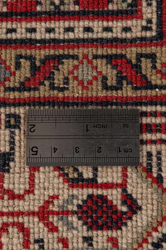 2' 11 x 5' 2 Hand Knotted Mir Wool Rug