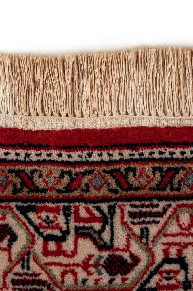 2' 11 x 5' 2 Hand Knotted Mir Wool Rug