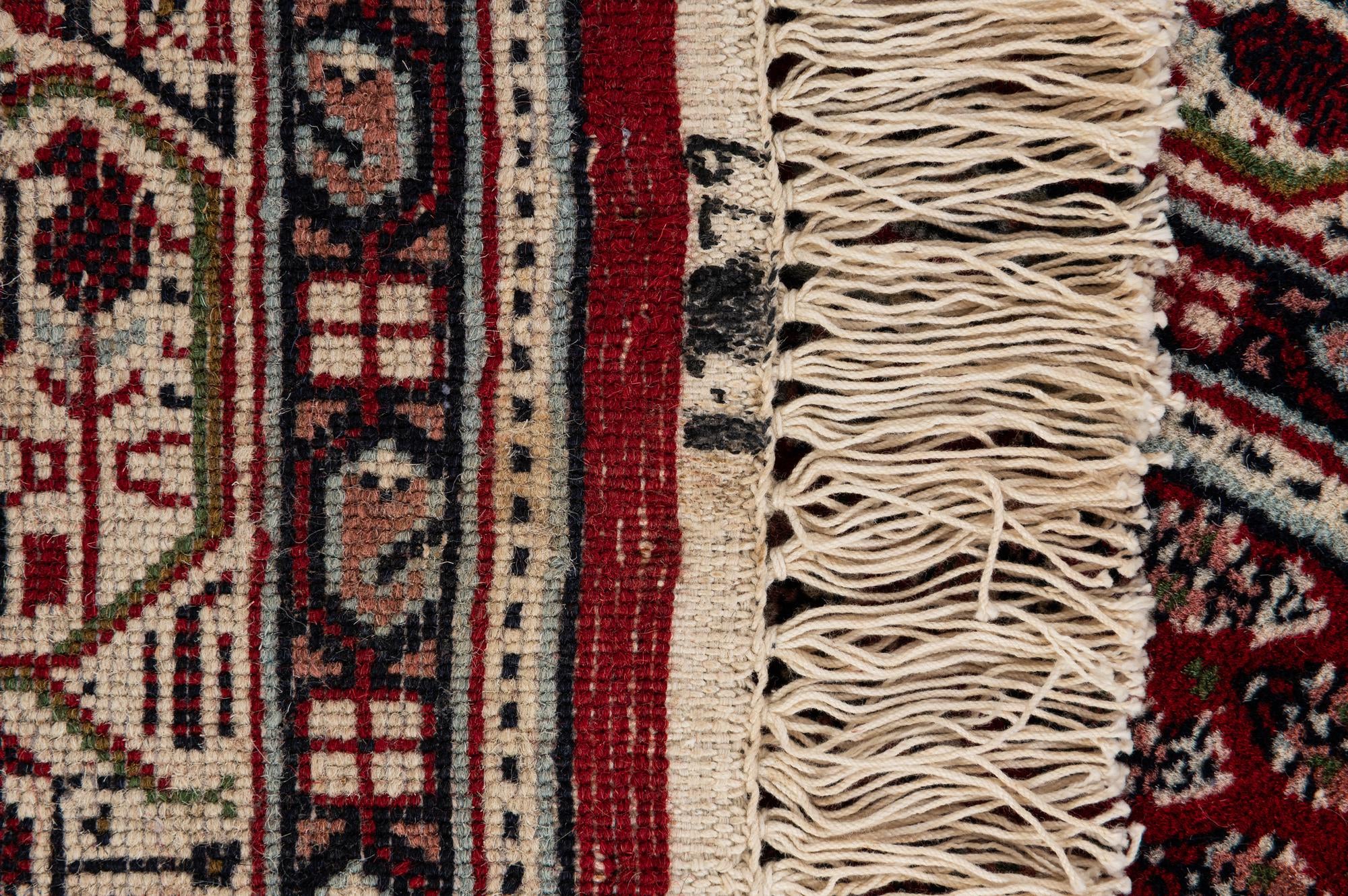2' 11 x 5' 3 Hand Knotted Mir Wool Rug