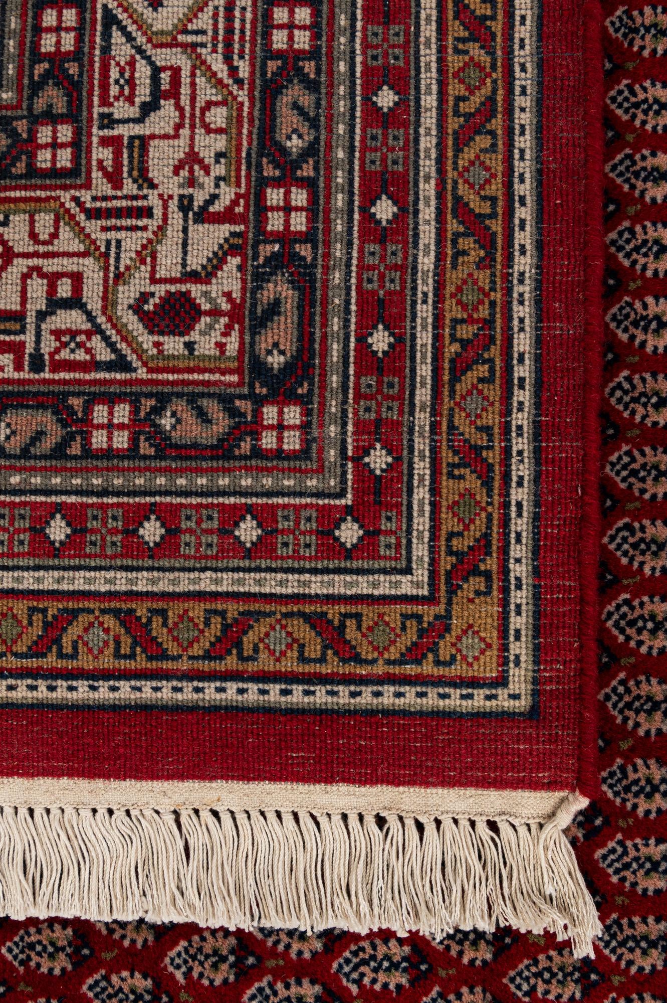 6' 8 x 8' 3 Hand Knotted Mir Wool Rug