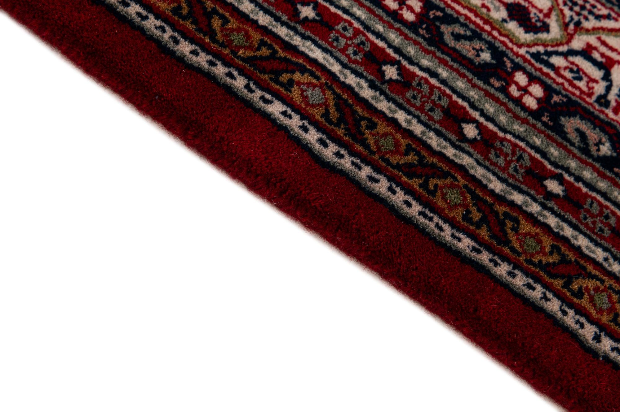 6' 8 x 8' 3 Hand Knotted Mir Wool Rug