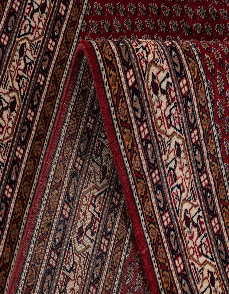 Detail image of 5' 8 x 7' 9  Hand Knotted Mir Wool Rug