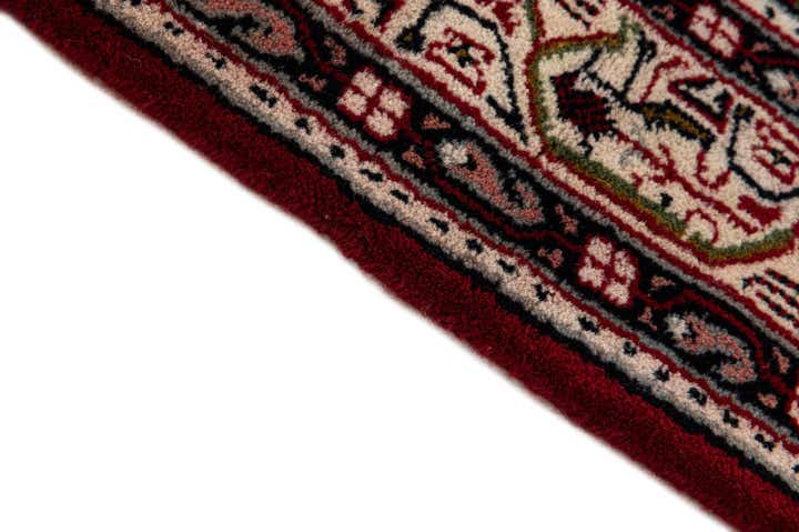 2' 11 x 5' 3 Hand Knotted Mir Wool Rug
