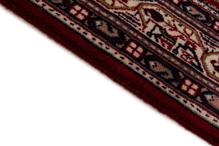 3' 11 x 5' 8 Hand Knotted Mir Wool Rug