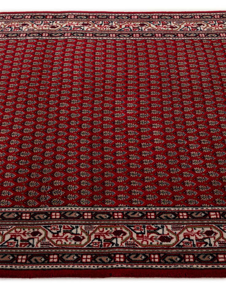 Detail image of 4' x 5' 10  Hand Knotted Mir Wool Rug