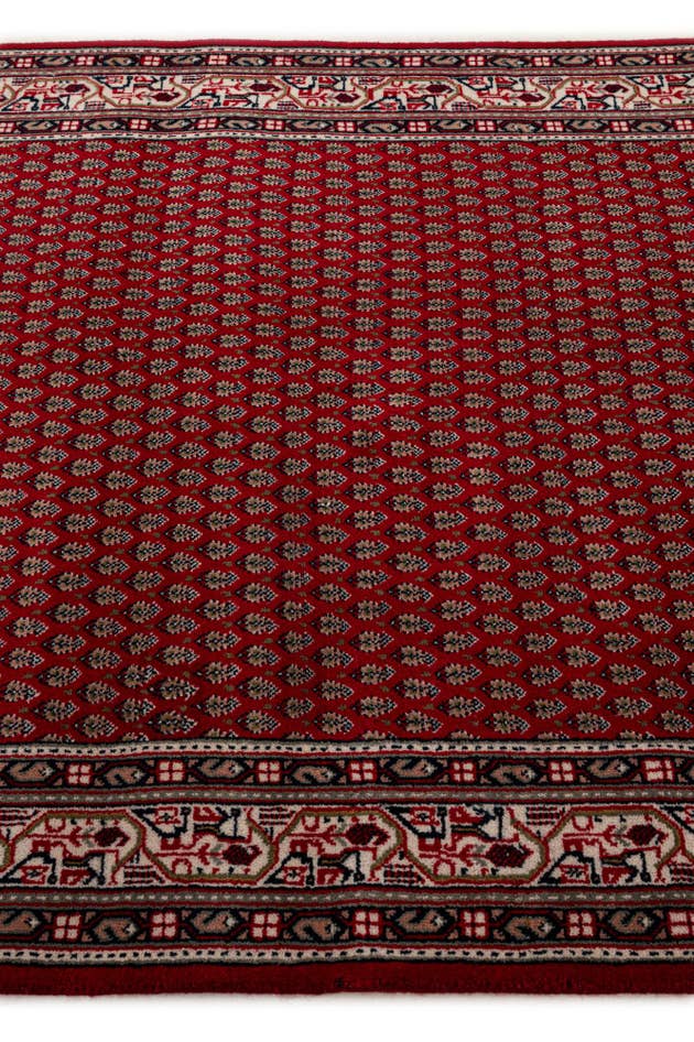 Detail image of 4' x 5' 10 Hand Knotted Mir Wool Rug