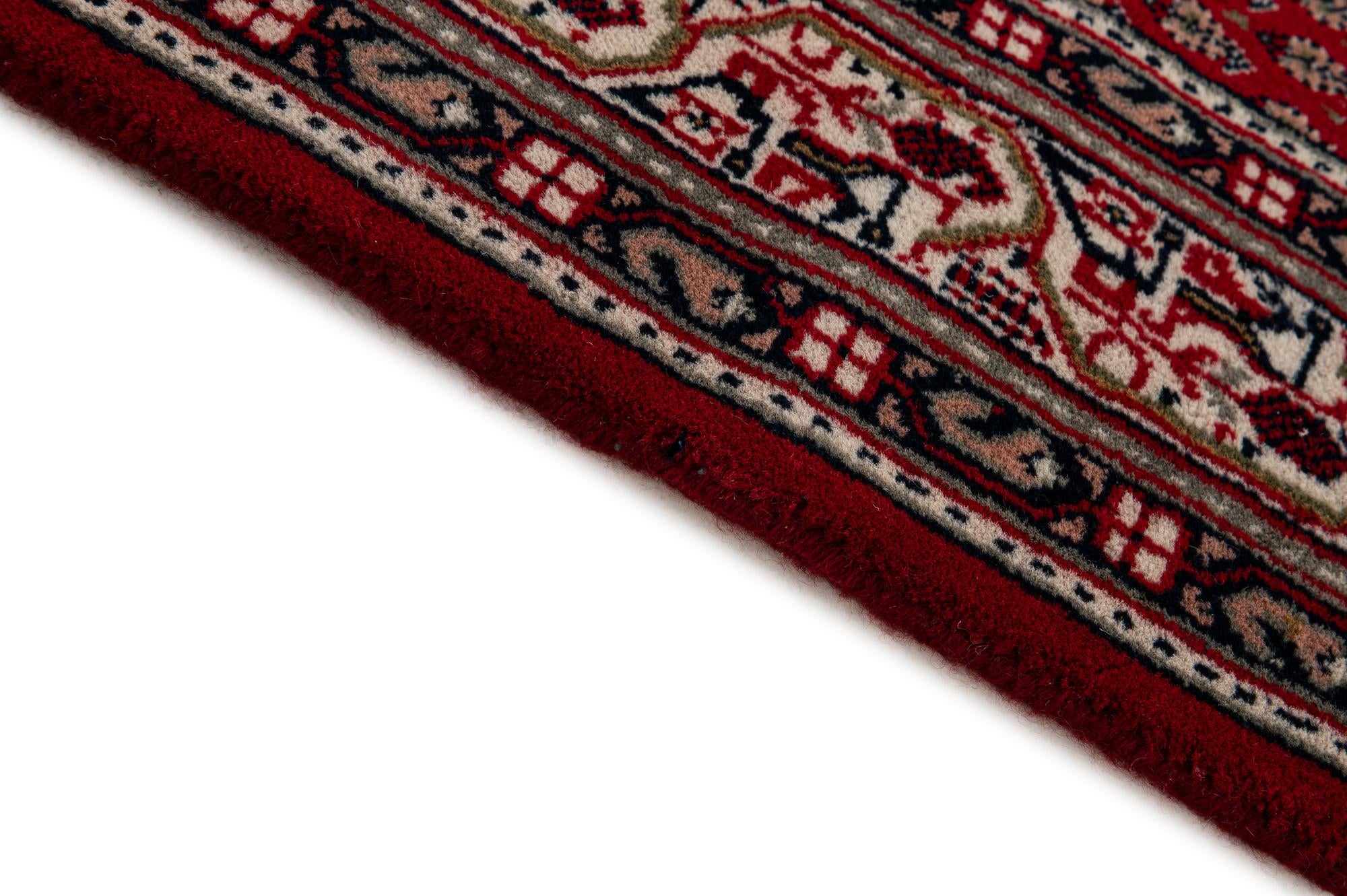 4' x 5' 10 Hand Knotted Mir Wool Rug