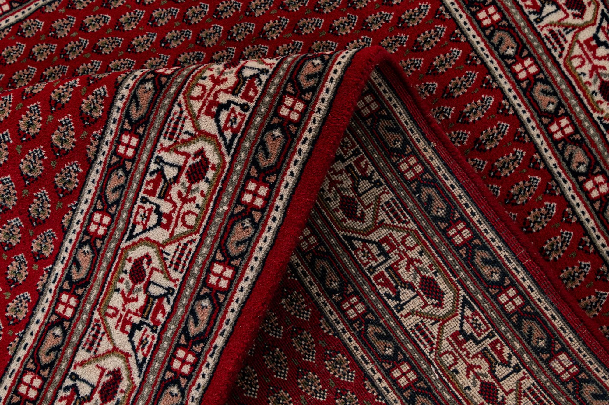 4' x 5' 10 Hand Knotted Mir Wool Rug