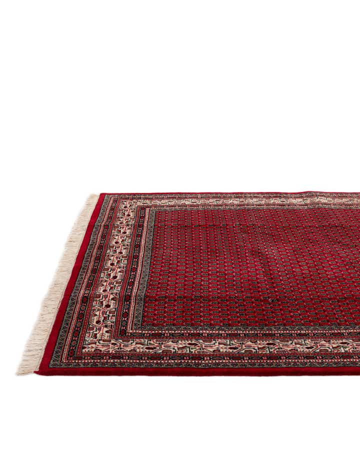 5' 4 x 7' 10 Hand Knotted Mir Wool Rug