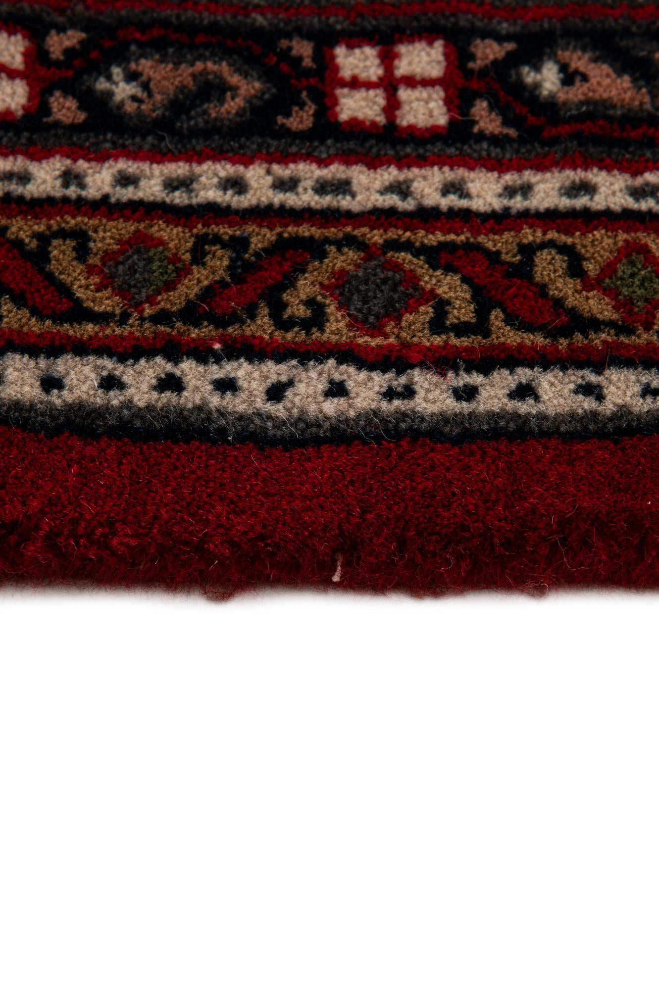 5' 9 x 7' 10 Hand Knotted Mir Wool Rug