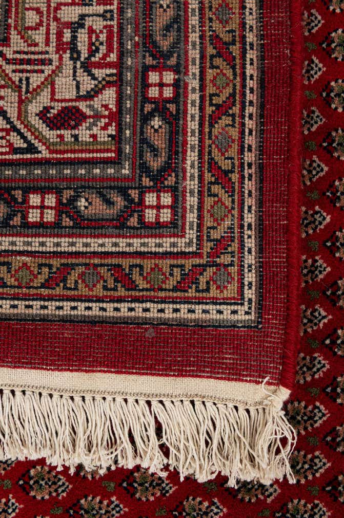 5' 9 x 7' 10 Hand Knotted Mir Wool Rug