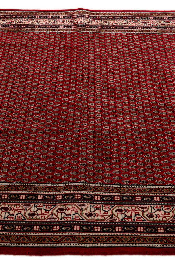 5' 9 x 7' 10 Hand Knotted Mir Wool Rug