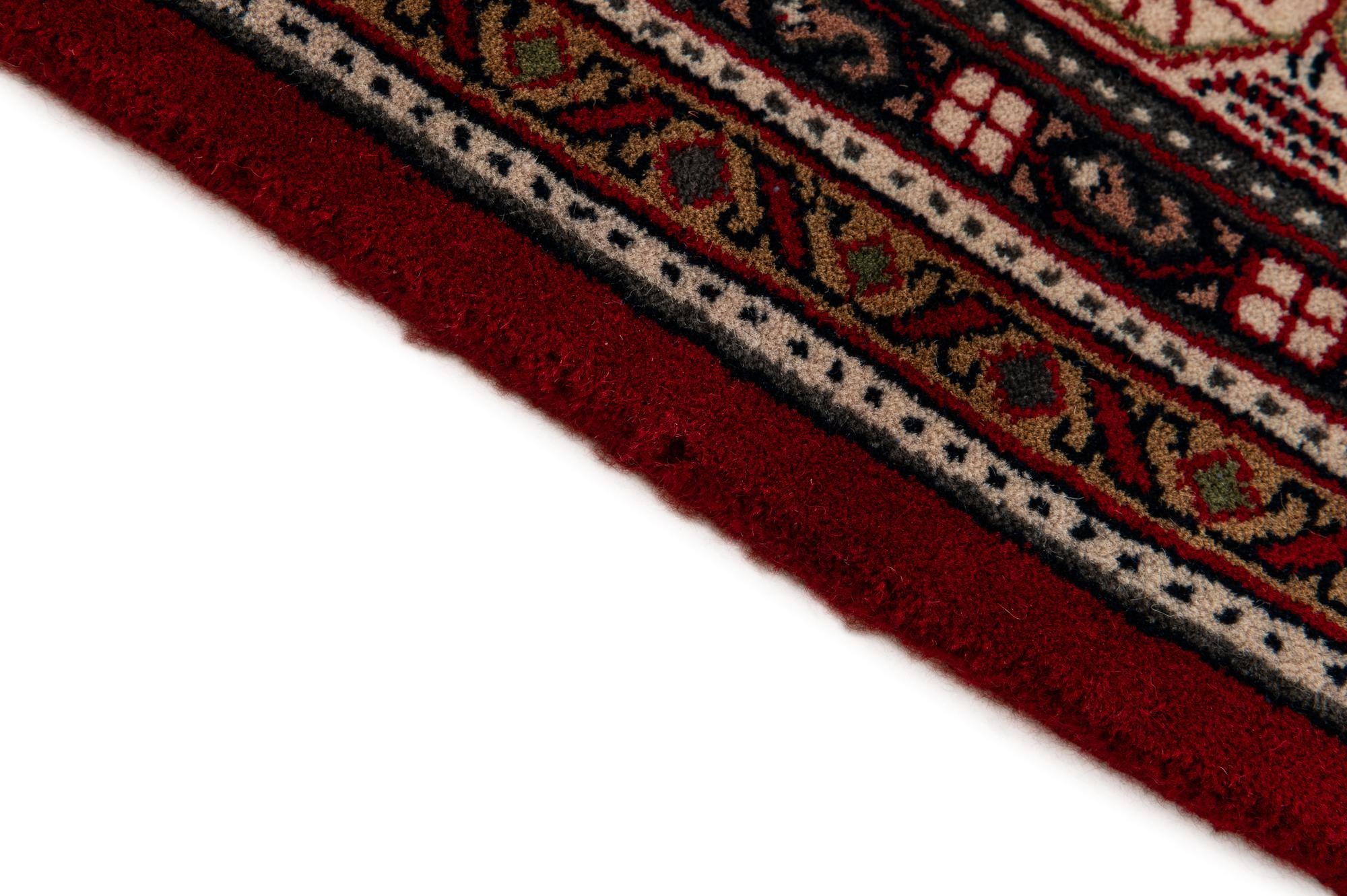 5' 9 x 7' 10 Hand Knotted Mir Wool Rug