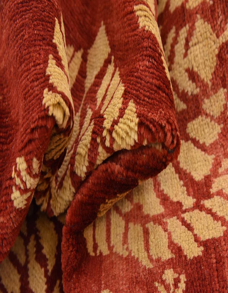 Detail image of 3' 6 x 4' 9  Hand Knotted Modern Ziegler Rug