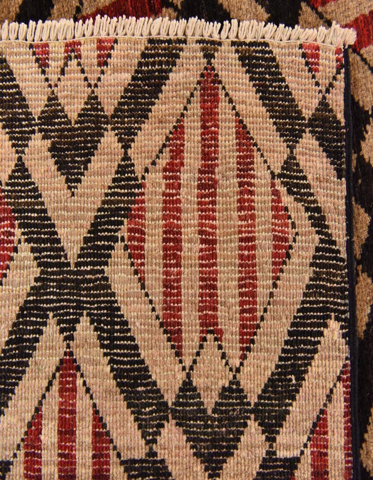 Detail image of 5' 10 x 7' 10  Hand Knotted Modern Ziegler Rug