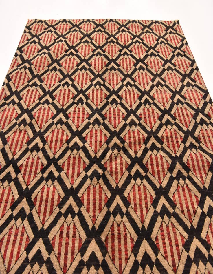 Detail image of 5' 10 x 7' 10  Hand Knotted Modern Ziegler Rug