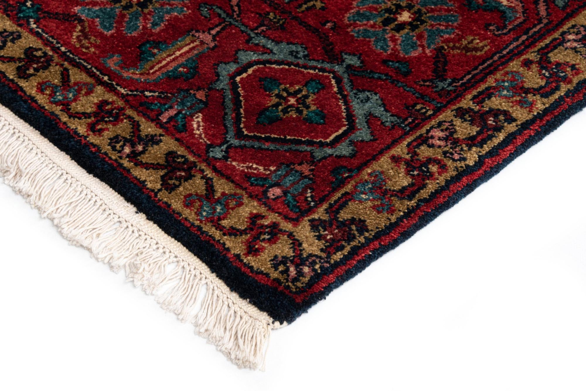 7' 11 x 10' Moghul Heriz Wool Rug