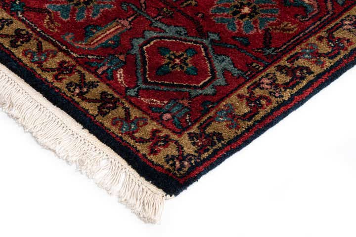7' 11 x 10' Moghul Heriz Wool Rug