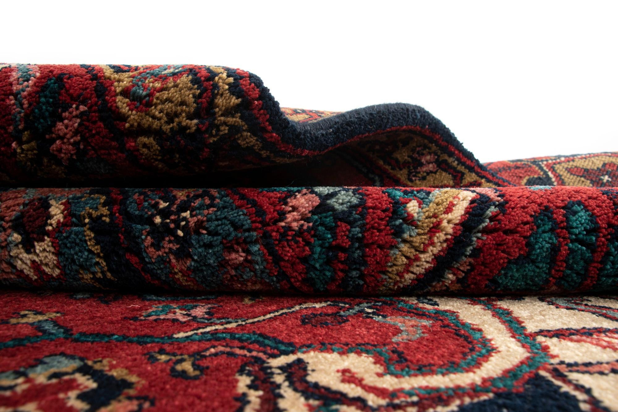 7' 11 x 10' Moghul Heriz Wool Rug