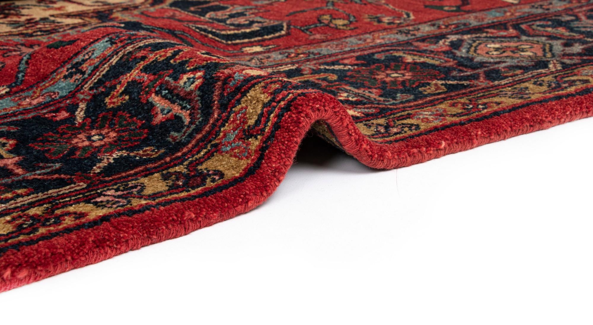 8' 1 x 9' 8 Moghul Heriz Wool Rug