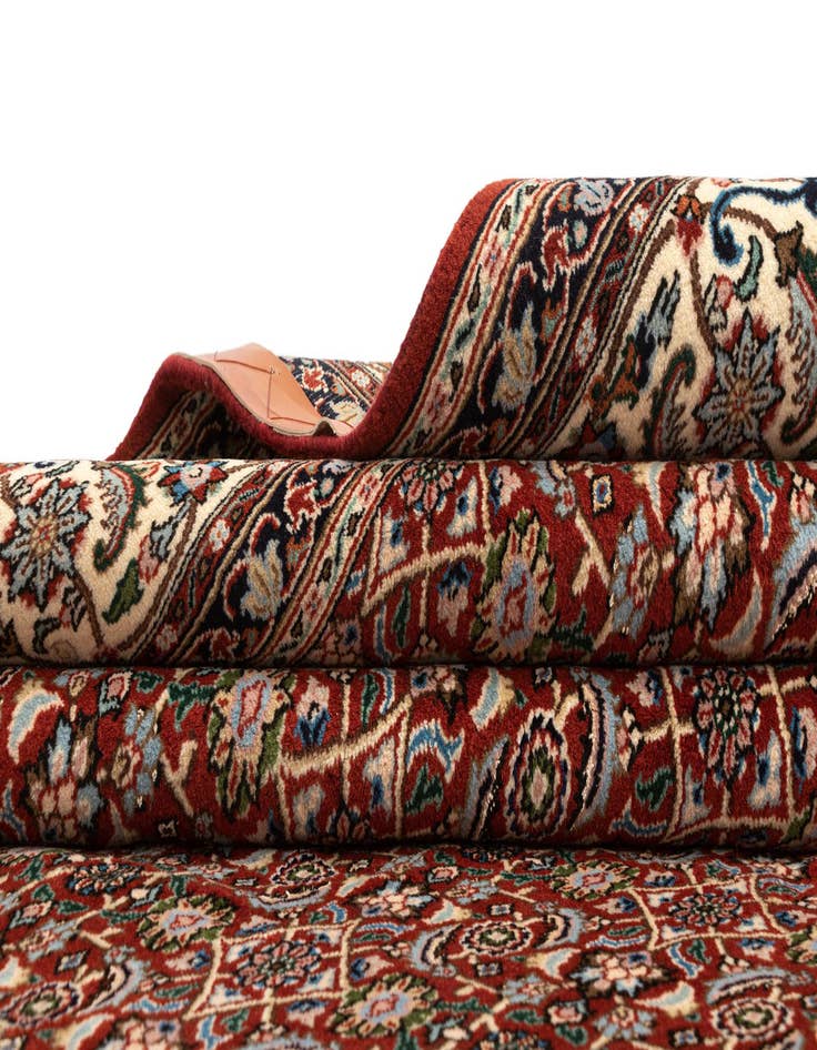 Detail image of 6' 2 x 9' 11 Mood Wool Rug