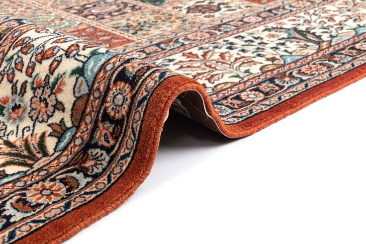 Detail image of 6' 7 x 9' 2 Mood Wool Rug