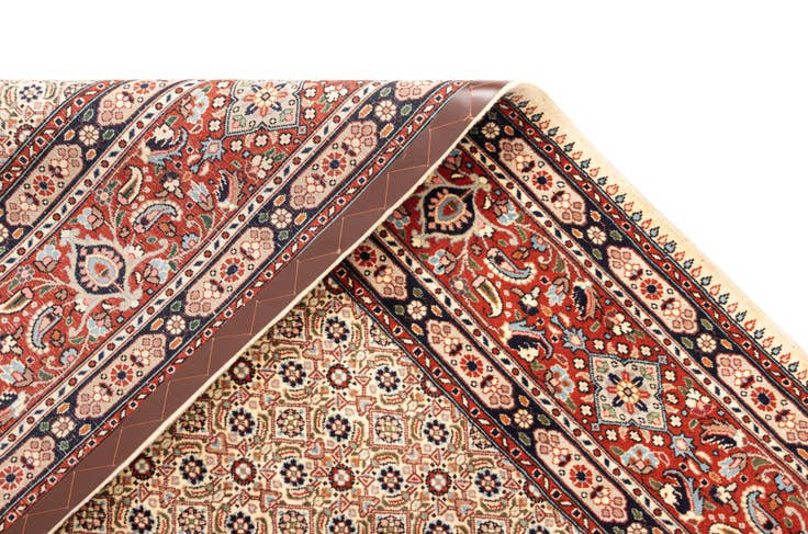 Detail image of 6' 8 x 9' 6 Mood Wool Rug