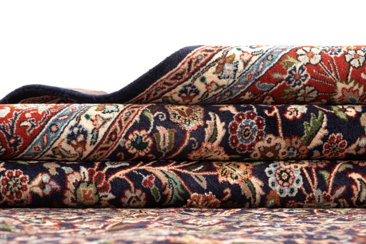 Detail image of 6' 5 x 9' 8 Mood Wool Rug