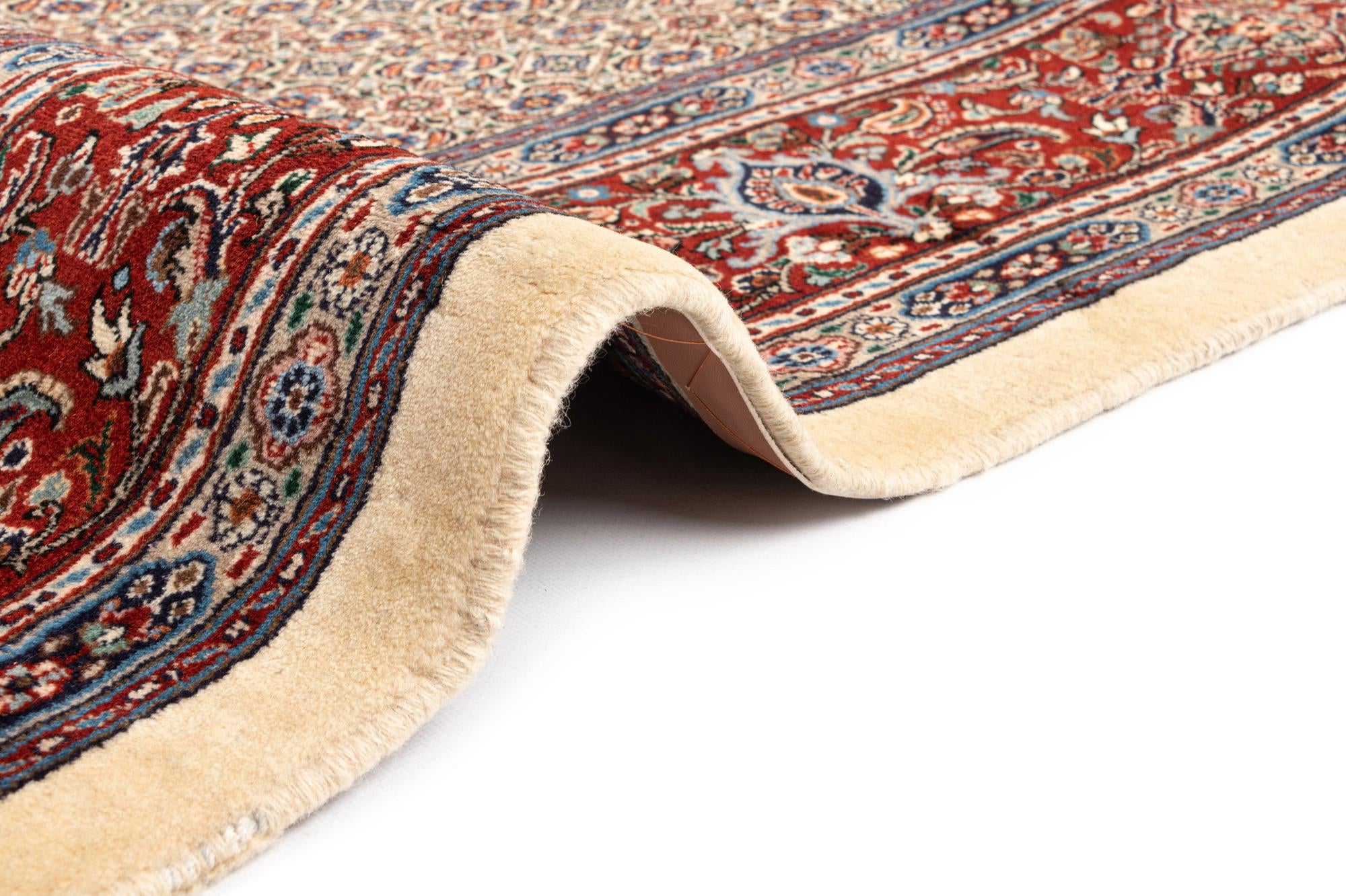 6' 6 x 9' 7 Mood Rug
