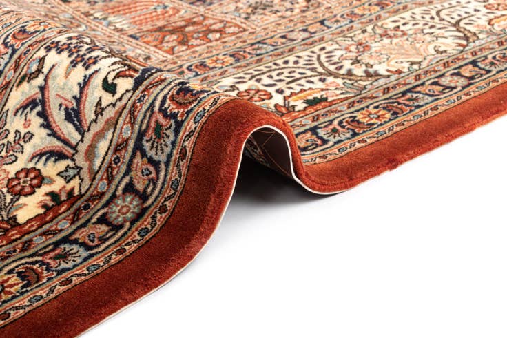Detail image of 6' 8 x 9' 11 Mood Wool Rug