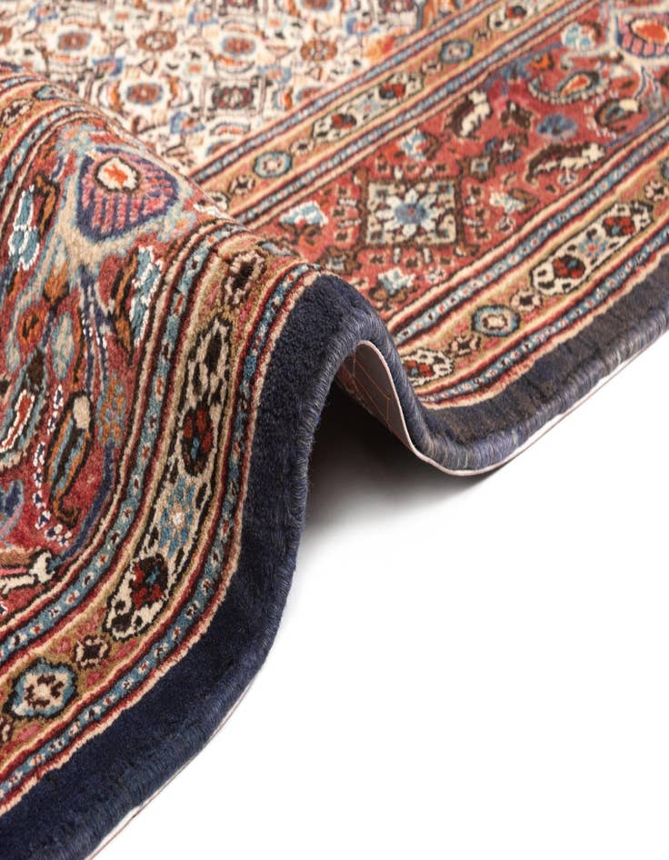 Detail image of 8' 4 x 11' 5 Mood Rug