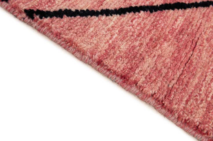 Detail image of 5' 6 x 7' 11 Hand Knotted Moroccan Wool Rug