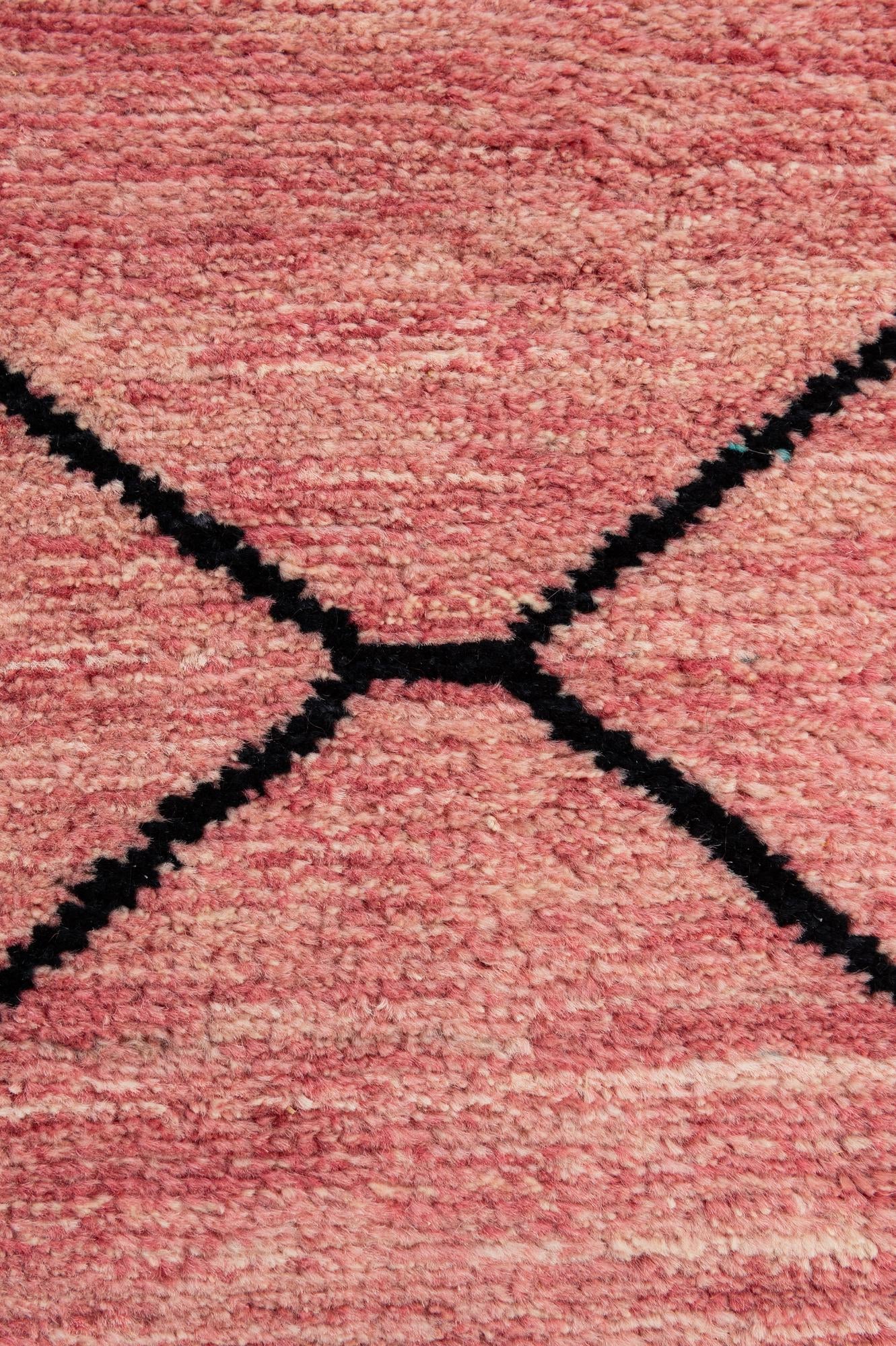 5' 6 x 7' 11 Hand Knotted Moroccan Wool Rug