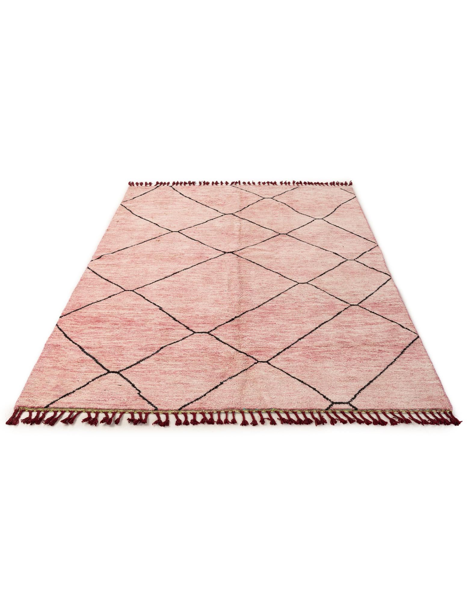 5' 7 x 8' 4 Hand Knotted Moroccan Wool Rug