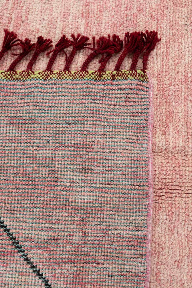 5' 7 x 8' 4 Hand Knotted Moroccan Wool Rug