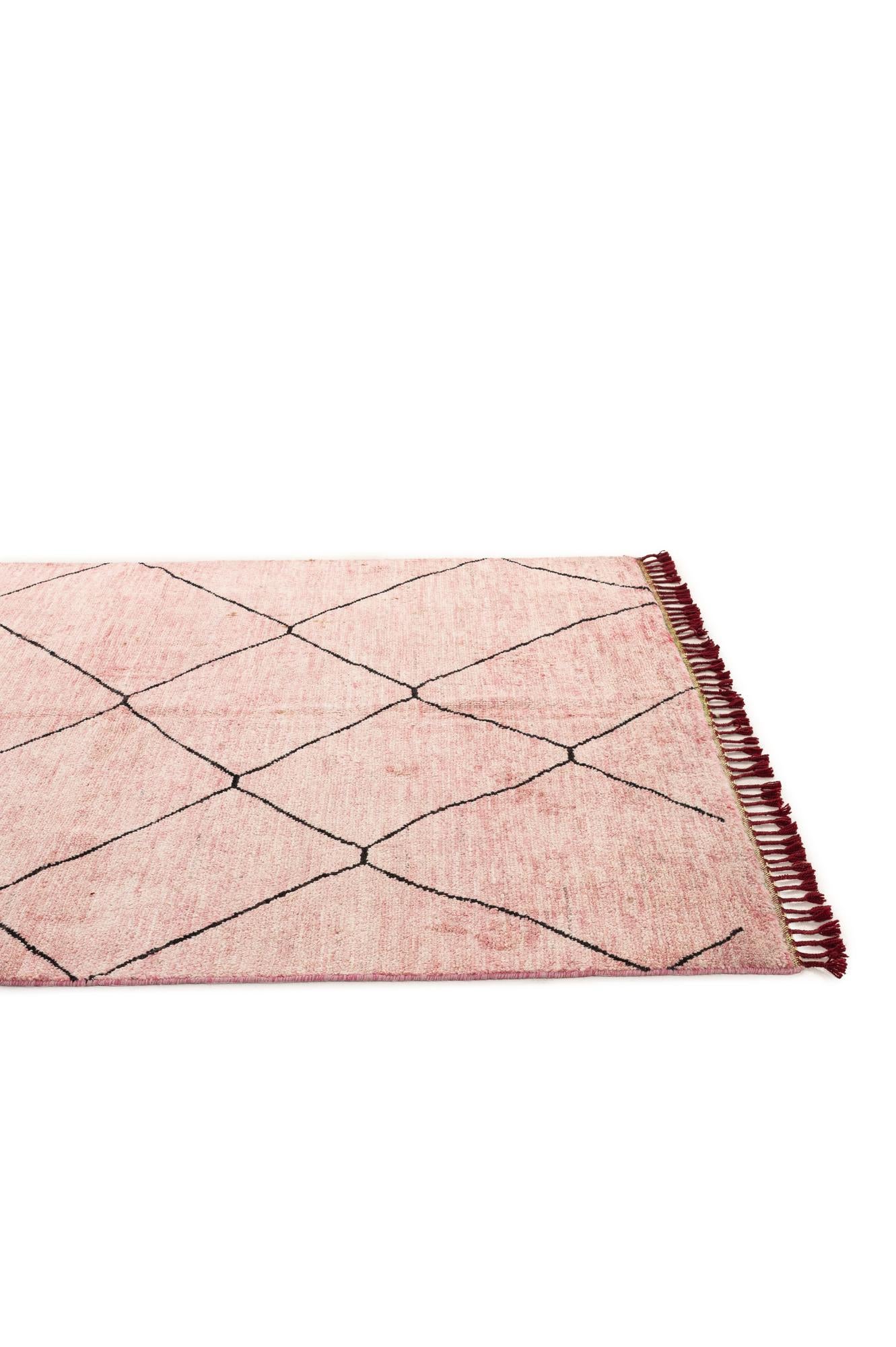 5' 7 x 8' 4 Hand Knotted Moroccan Wool Rug