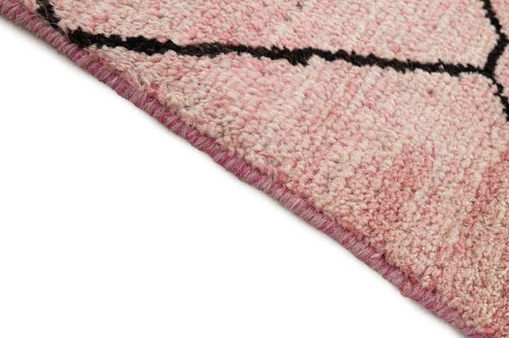5' 7 x 8' 4 Hand Knotted Moroccan Wool Rug