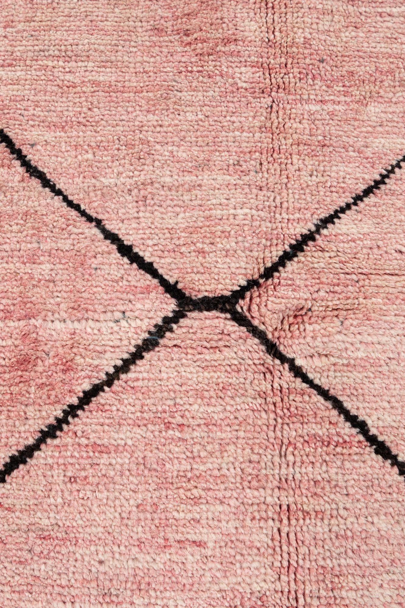 5' 7 x 8' 4 Hand Knotted Moroccan Wool Rug