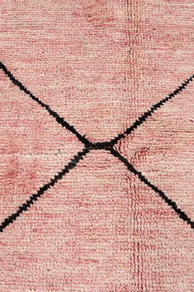 5' 7 x 8' 4 Hand Knotted Moroccan Wool Rug