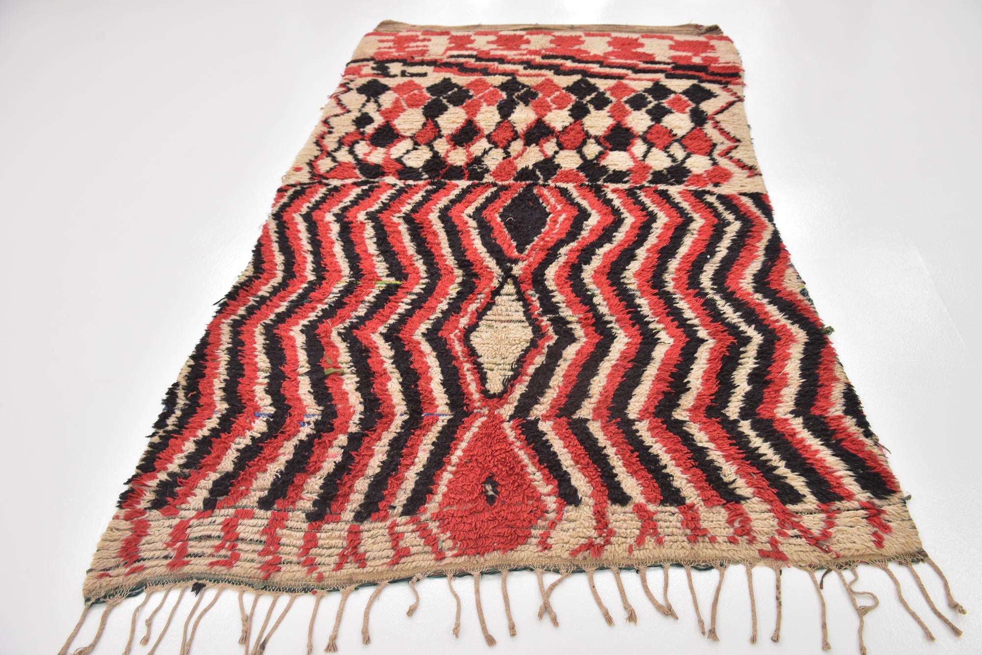 5' 2 x 9' 3 Hand Knotted Moroccan Wool Rug