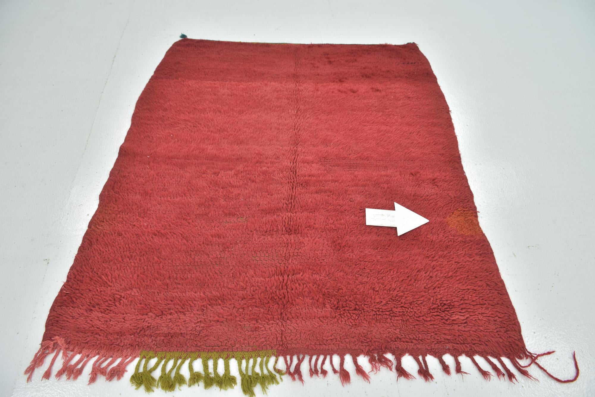 4' 9 x 5' 6 Hand Knotted Moroccan Wool Rug