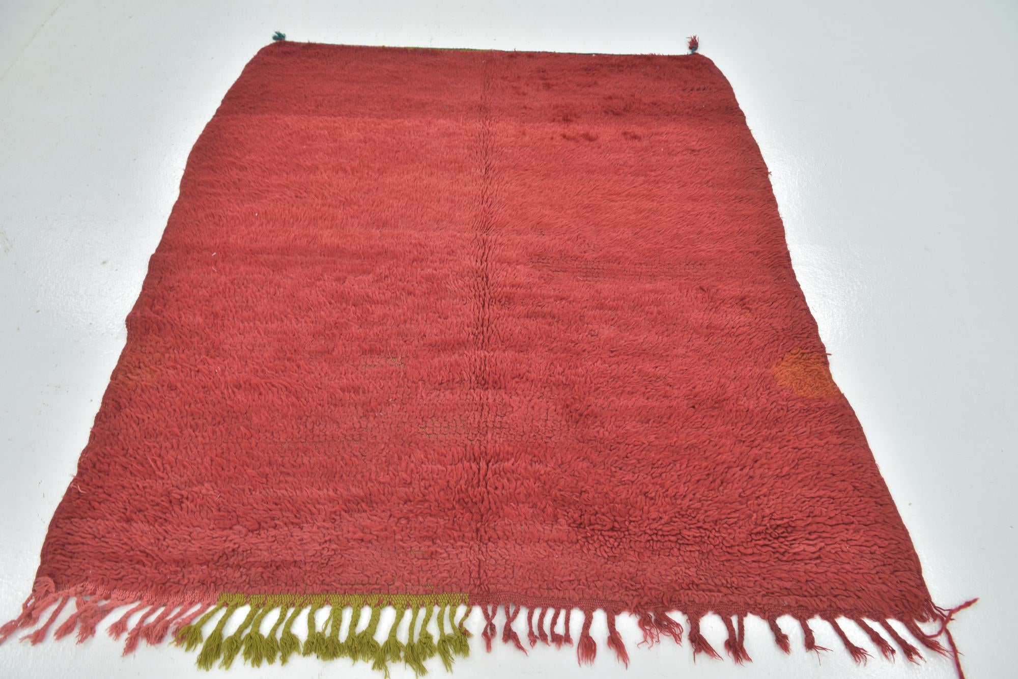 4' 9 x 5' 6 Hand Knotted Moroccan Wool Rug